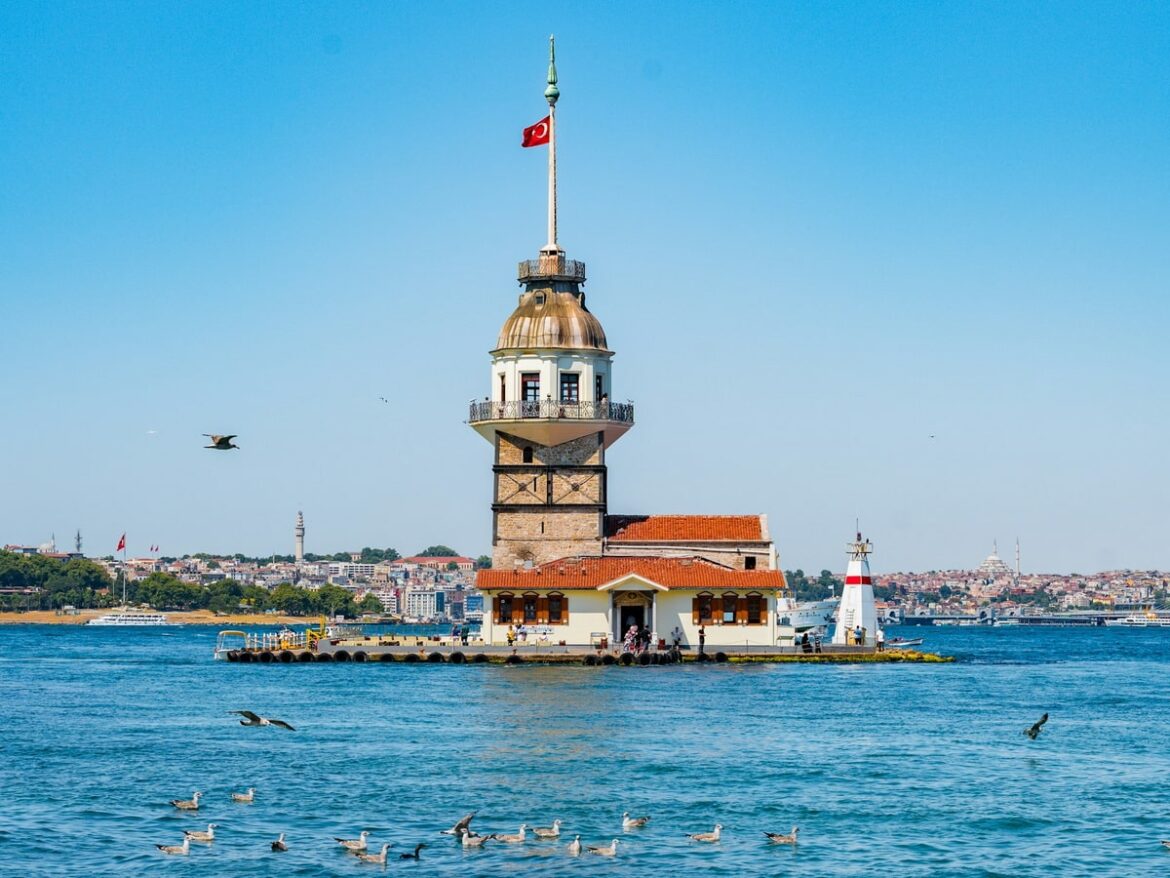 maidens-tower-from-the-asian-side-of-istanbul-min.jpg